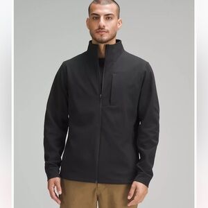 Lululemon Sojourn Jacket size XS color black